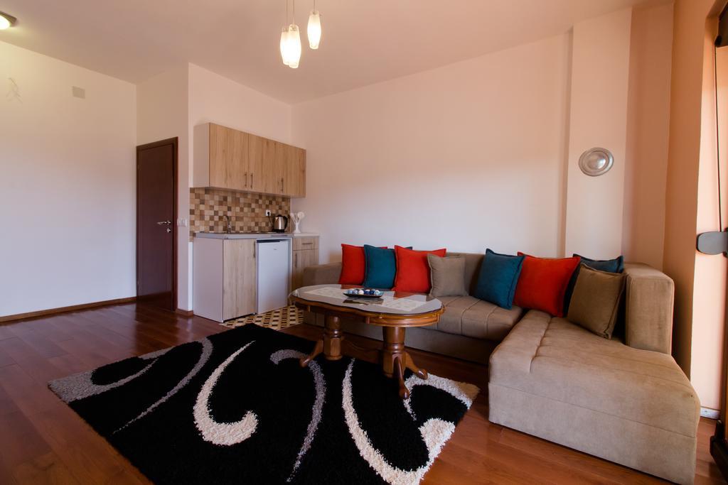 Apartments Kan Ulcinj Exterior foto