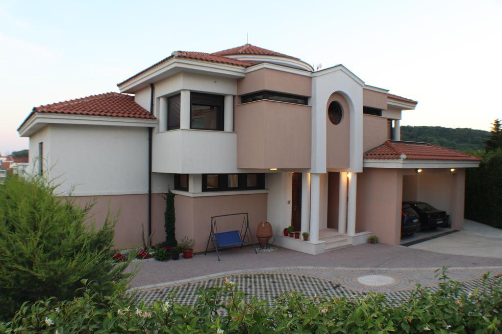 Apartments Kan Ulcinj Exterior foto